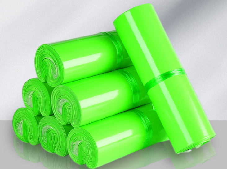 Курьер пакеты зеленые с клейкой лентой СВЕРХ ПРОЧНЫЙ НОВЫЙ МАТЕРИАЛ