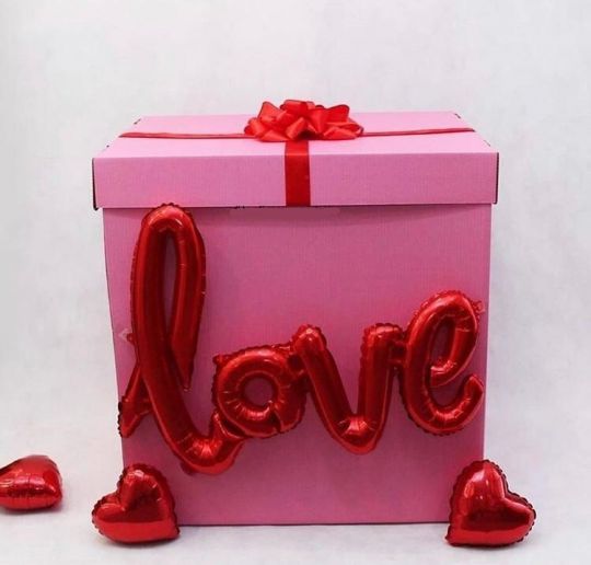 Коробка для 7 шаров love