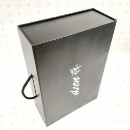 коробки для сувенирной продукции с логотипом