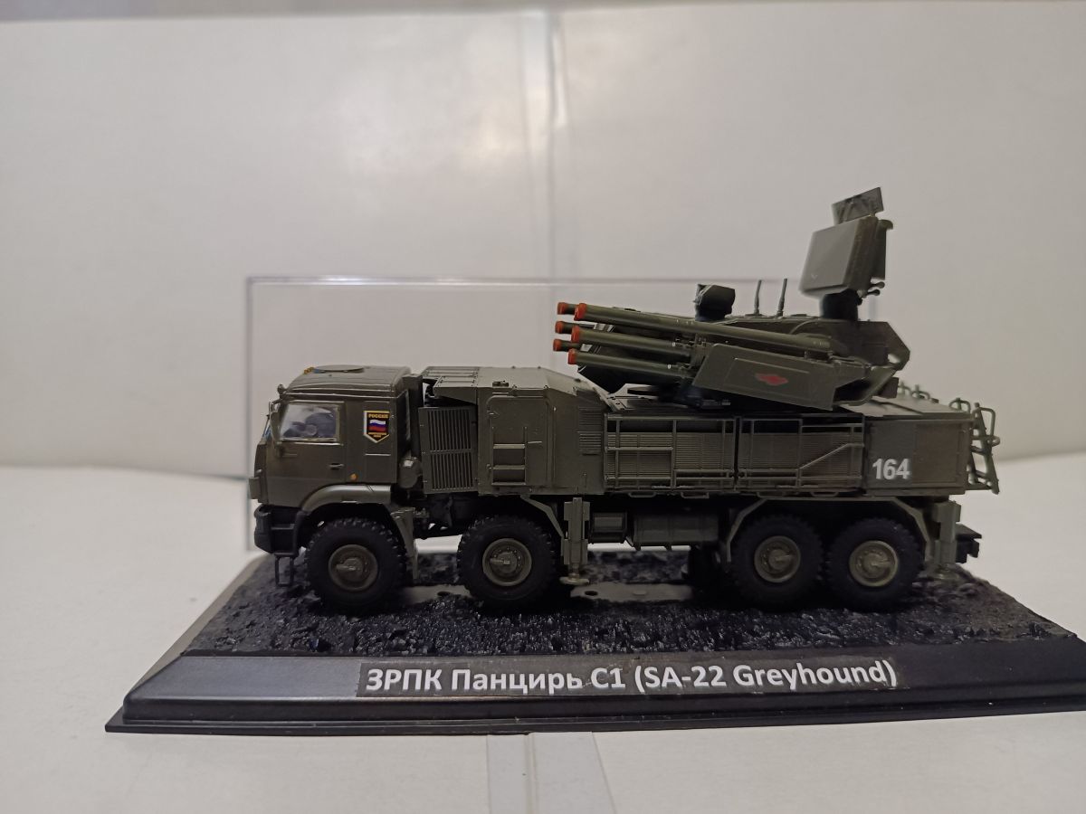 ЗРПК Панцирь С1 (SA-22 Greyhound) в масштабе 1/72