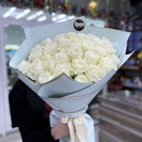 Букет из 35 Эквадорских роз (60см)