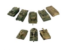 Набор сборных моделей танков второй мировой войны в масштабе 1:72 (8 штук)