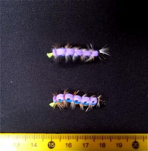Набор мушек Гусеница фиолетовая. (2 мушки в наборе)
