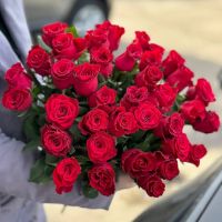 Букет из красной розы Кения 50см (от 11 шт)