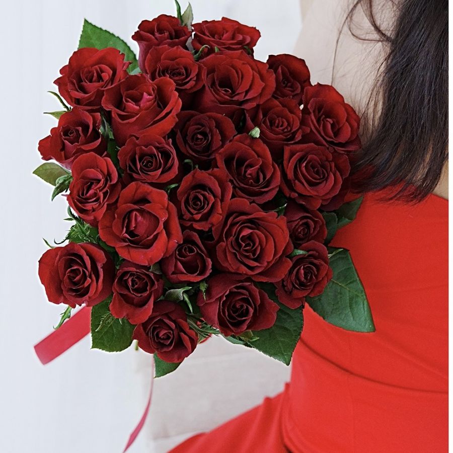Розы красные Кенийские 40 см